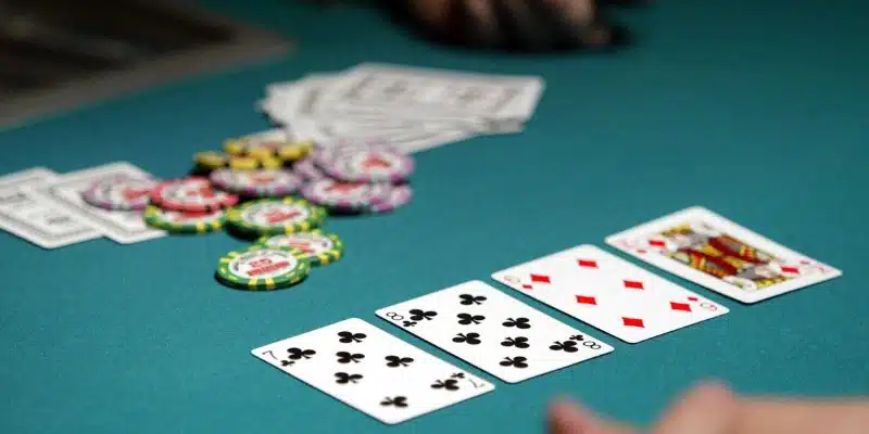 Nét cơ bản về bài Poker